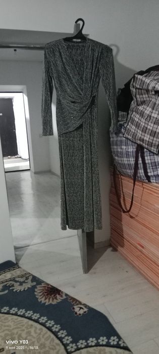Платье блистяшие