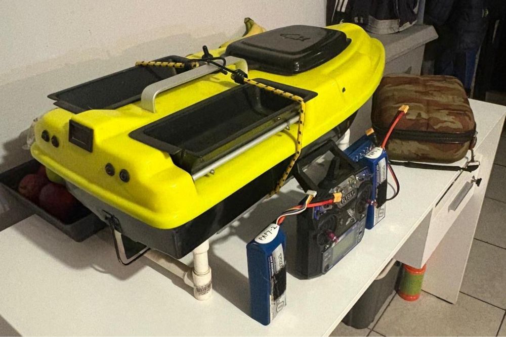 Vapor de viteza cu răcire pe apa