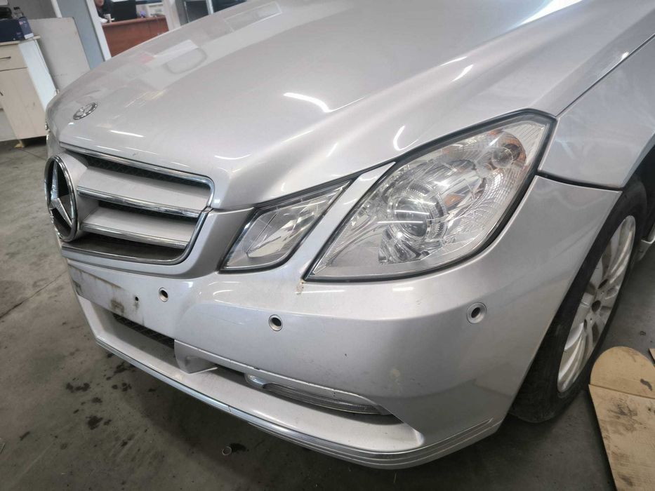bara fata mercedes c207 e-coupe