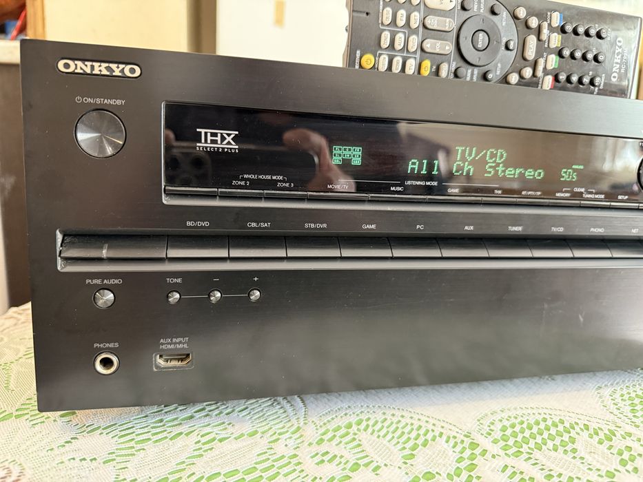 Onkyo TX-NR717 resiver