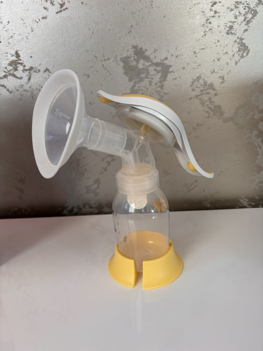 Ръчна помпа за кърма Медела Medela