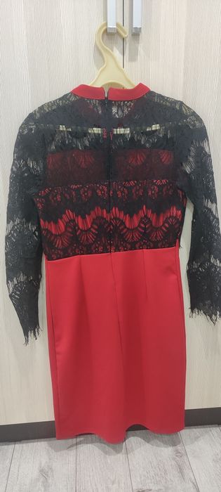 Платье 40-42 размер