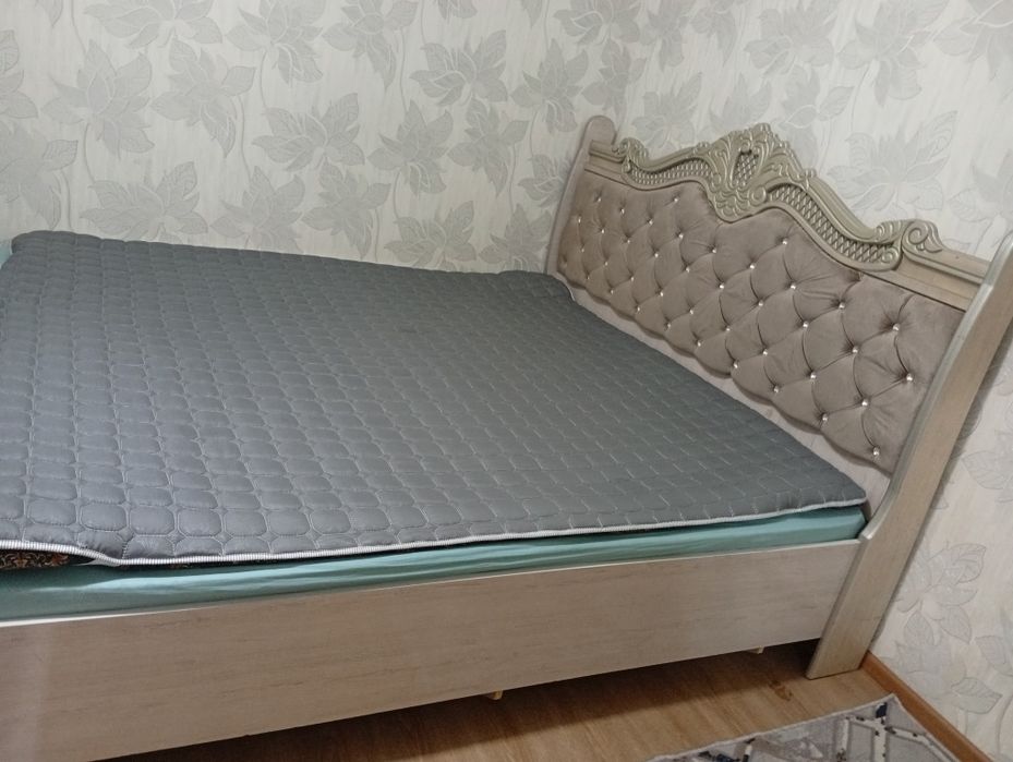 Spalniy garnitur komplekt sotiladi