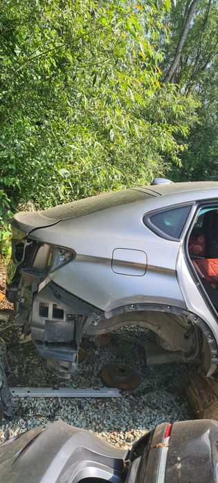Aripa spate bmw f16 x6