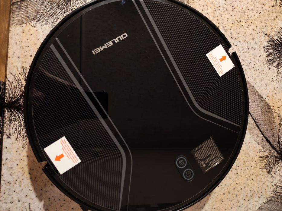 Продам робот пылесос идеал все в комплекте