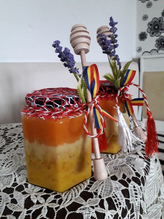 Miere de albine naturală cu polen,propolis,catina