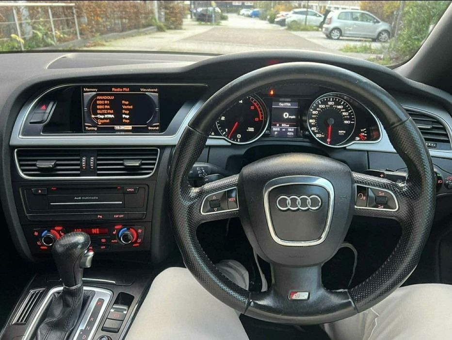 Dezmembrez Audi A5 cabrio decapotabil 3.0 tdi quattro 2010