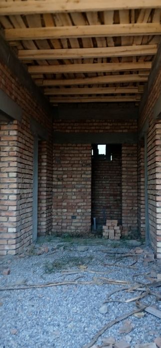 Ок арикда участка сотилади