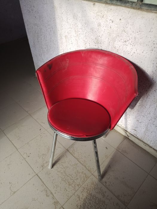 Продаю кресло, срочно!