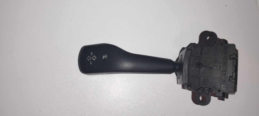 ЛОСТЧЕ за мигачи на БМВ-Е46