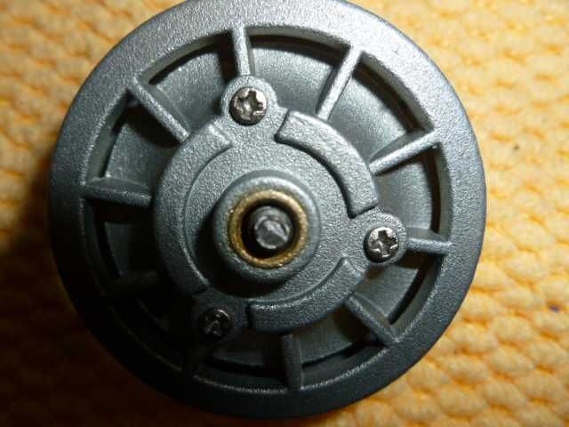 продавам Метални колела за 1/16 Henglong Tiger Tank