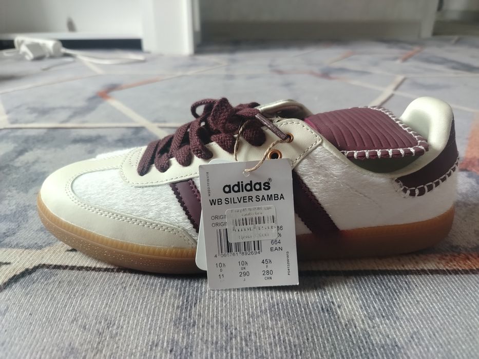 Кроссовки adidas silver sambo