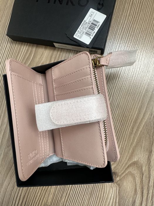 Дамски портфейл на Pinko в черен и розов цвят