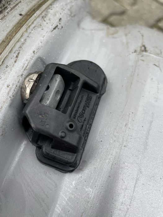 Vand jante mercedes ,audi cu senzori  R16