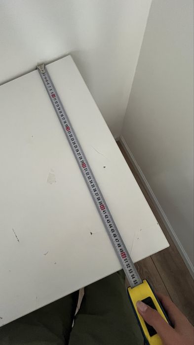 Продам белый стол б/у