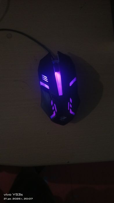 Продаю мышку новая