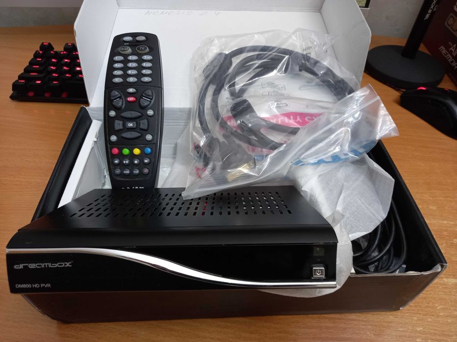 Спутниковые ресиверы GI HD micro plus и Dreambox DM800 HD pvr