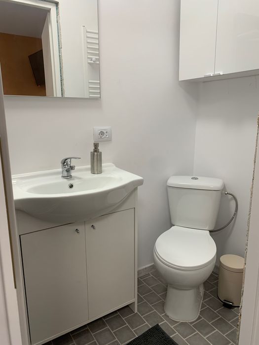 Ofer spre inchiriere camere in regim hotelier, 170lei/noapte/camera