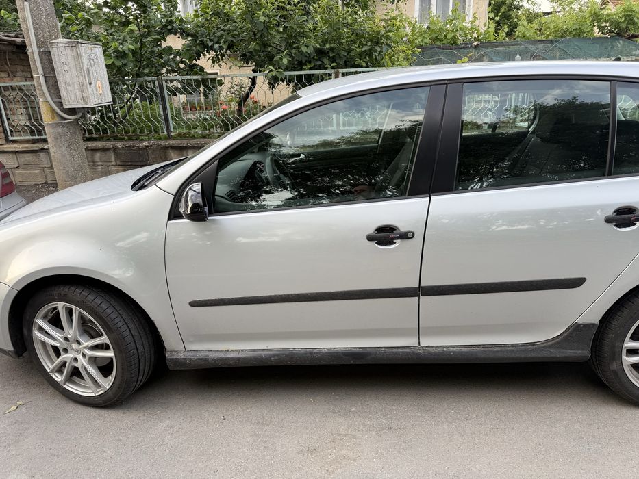 Голф 5 1.9 105кс