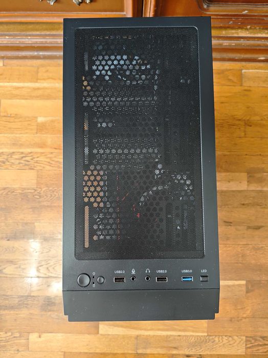 Gaming PC с Ryzen 7 7700/ 64GB DDR5/ RX 6800 XT 16GB/ 512GB/ 850W