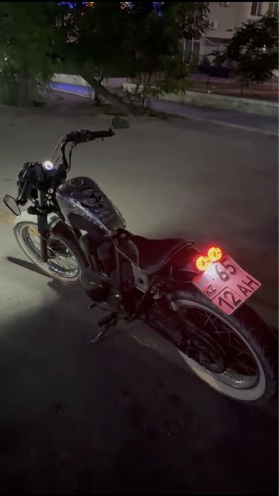 Kawasaki 250tr custom