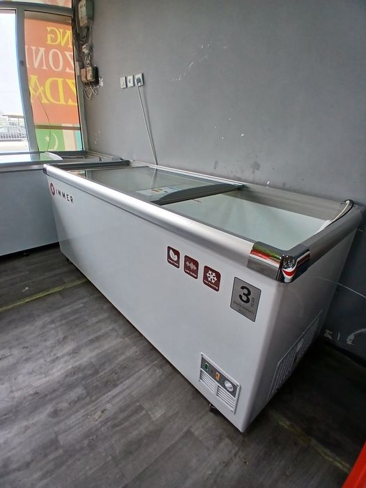 Muzlatgich yangi holati ideal