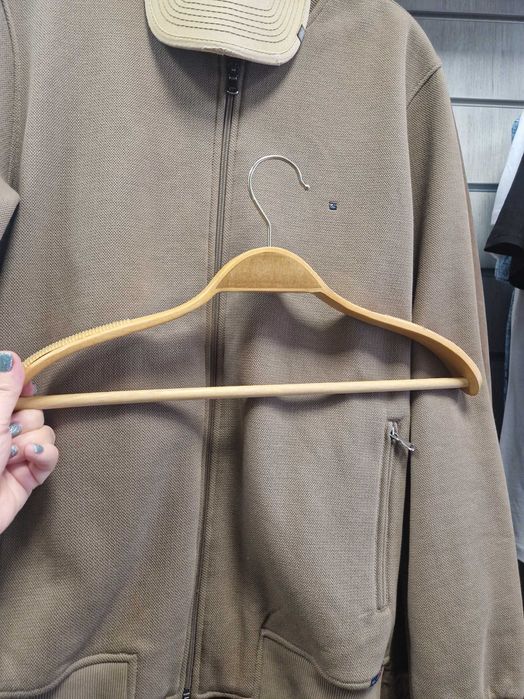 Мъжки торсове и  закачалки