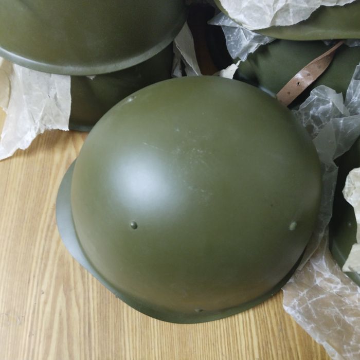 Каска, новая СССР.