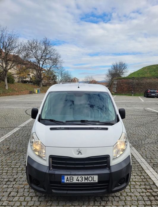 PEUGEOT Expert