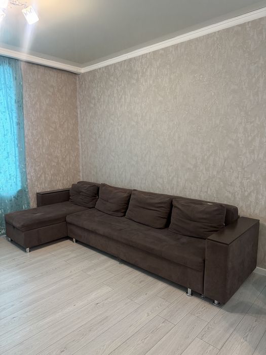 Срочно Диван 3,5 м раскладной