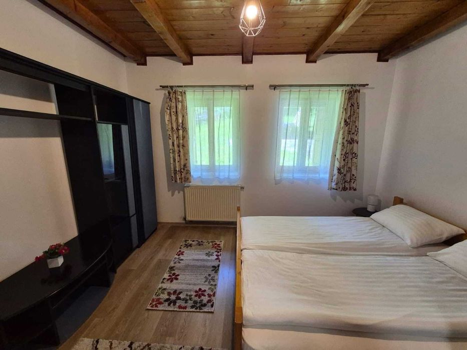 De inchiriat Casa de Vacanta - Chalet Mary