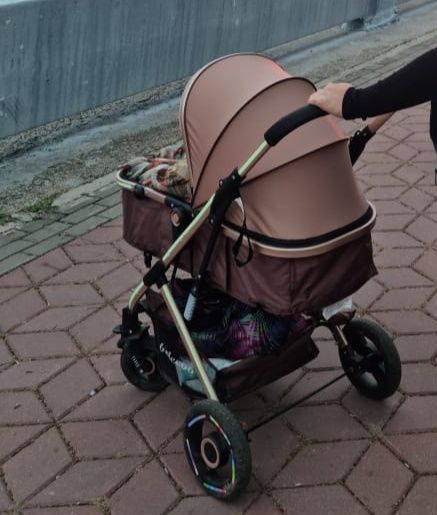 Отдам коляску-люльку