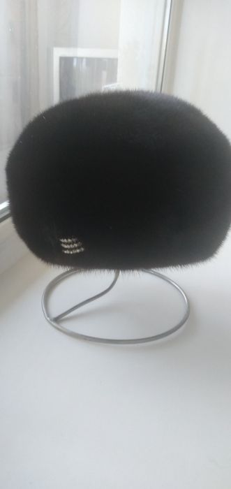 Продам шапку зимнюю