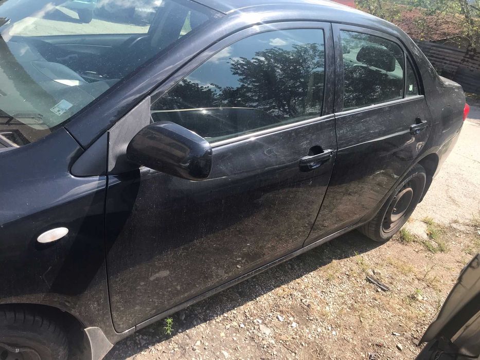 Toyota Corolla E140 1.4d4d 90к.с. седан на части