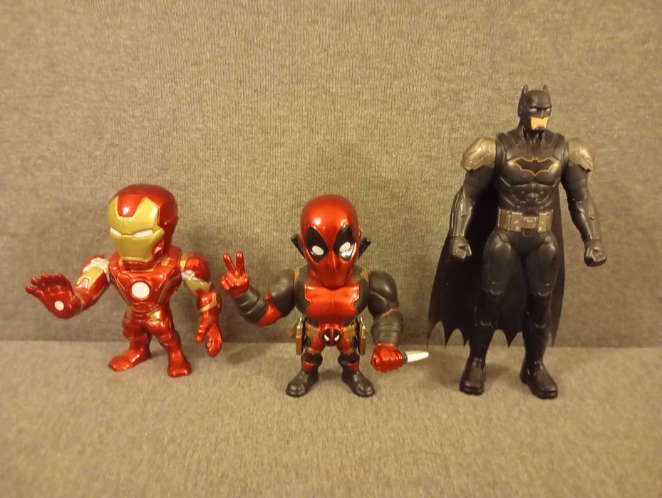 Фигурки Funko Pop Deadpool, Iron man. Метални.