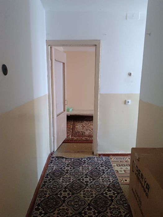 2-хонали квартира Ремонти уртача Троицкида жойлашган