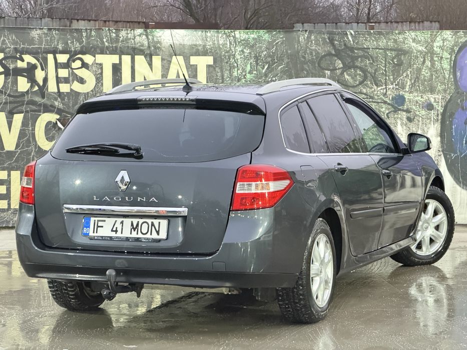 Renault Laguna 2010 2.0 diesel proprietar de 10 ani
