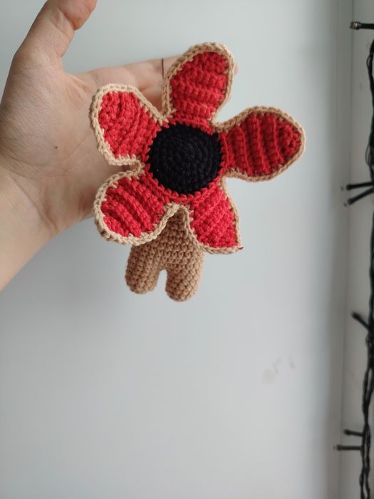 Игрушка демогоргон брелочек