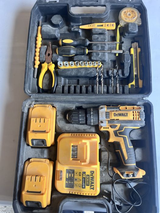 Bormasina DeWalt