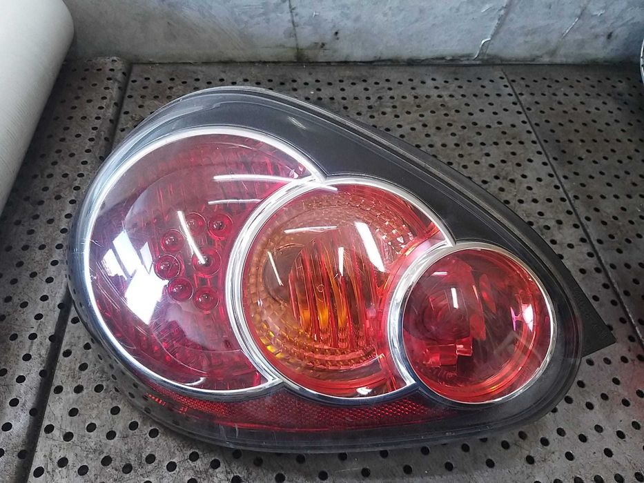 Stop tripla lampa stanga toyota aygo b1 815600h070