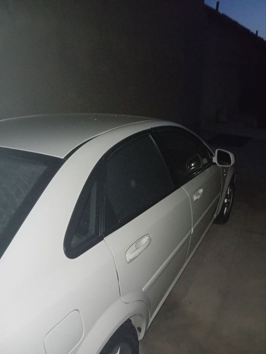 Jetra ranhi oq naxtga sotiladi