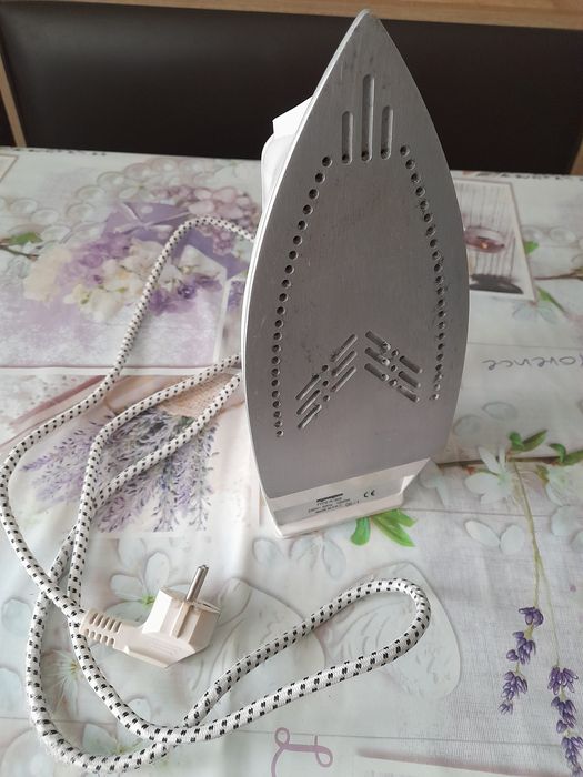 Fier de calcat cu abur Tefal si Rohnson