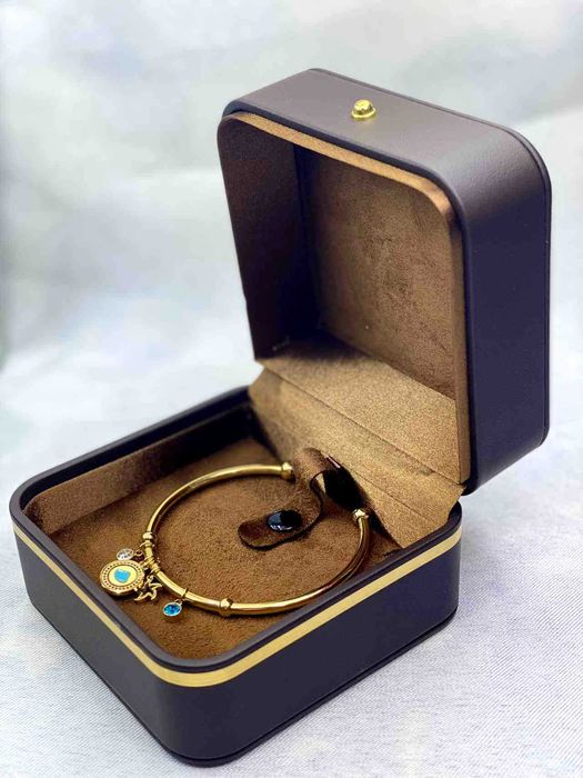 Браслет из нержавеющей стали с покрытием 18К золота – Роскошь и стиль