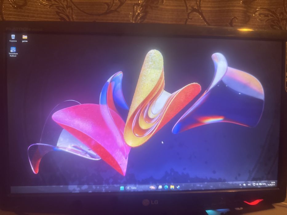 Lg flatron w2243s
