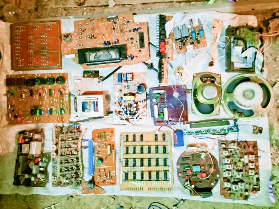 Радиодетали  СССР  и  другое.