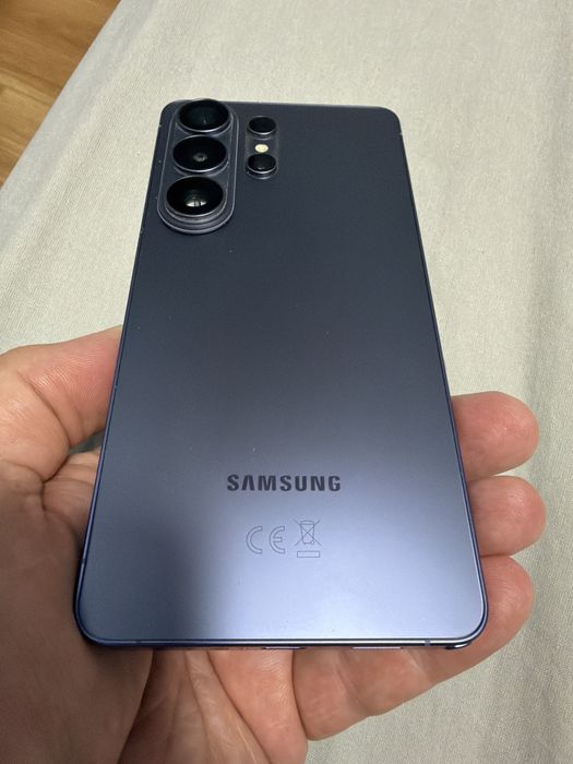 Samsung Galaxy S26 Ultra la cutie full