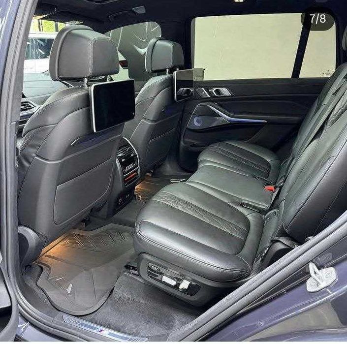 BMW X7 XDrive 50i  individual
