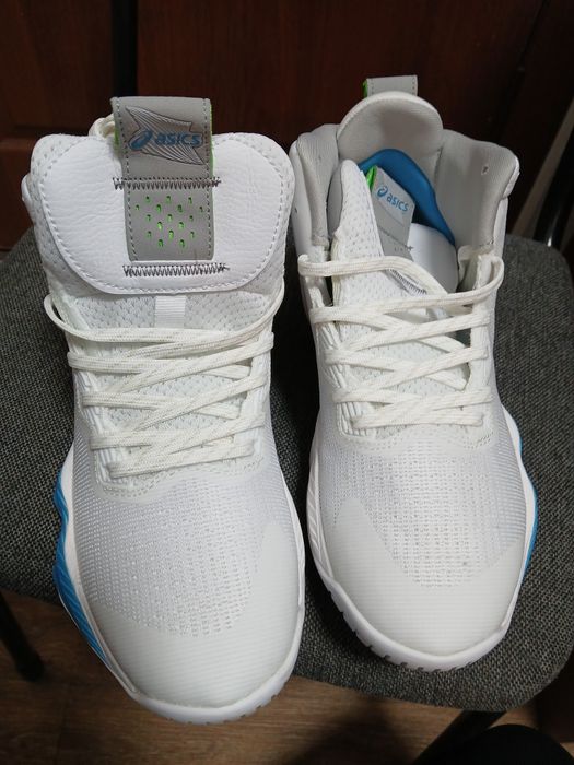 Кроссы новые мужкой