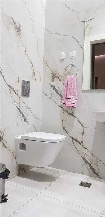 Дава се под наем Двустаен апартамент в Бургас, Славейков - 63 кв.м за 204 € - Снимка #1