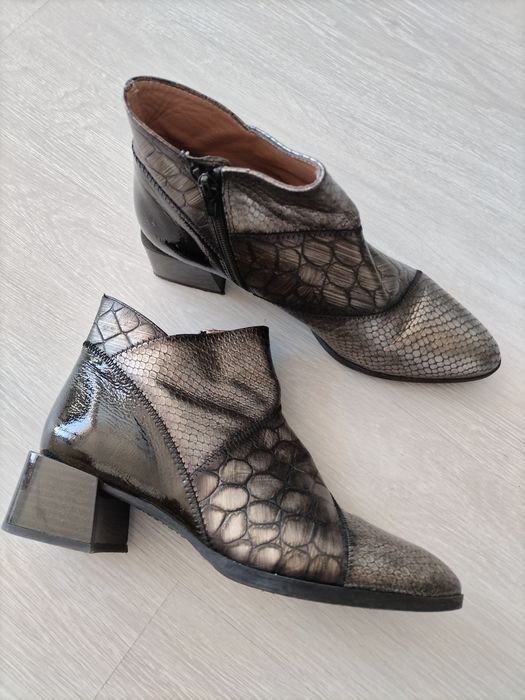 Лачени боти с спринт - Hispanitas